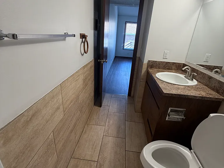 1618 S 14th St #3 — Photo 10