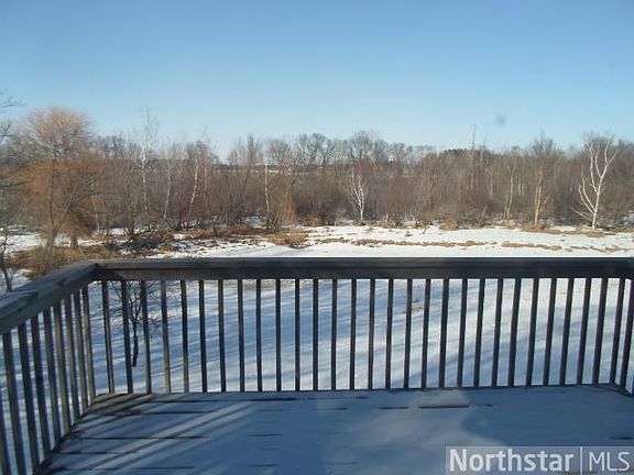 3rd image of 25996 Durant Dr NE