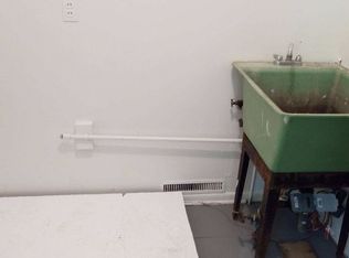 426 W York Ave, Flint, MI 48505