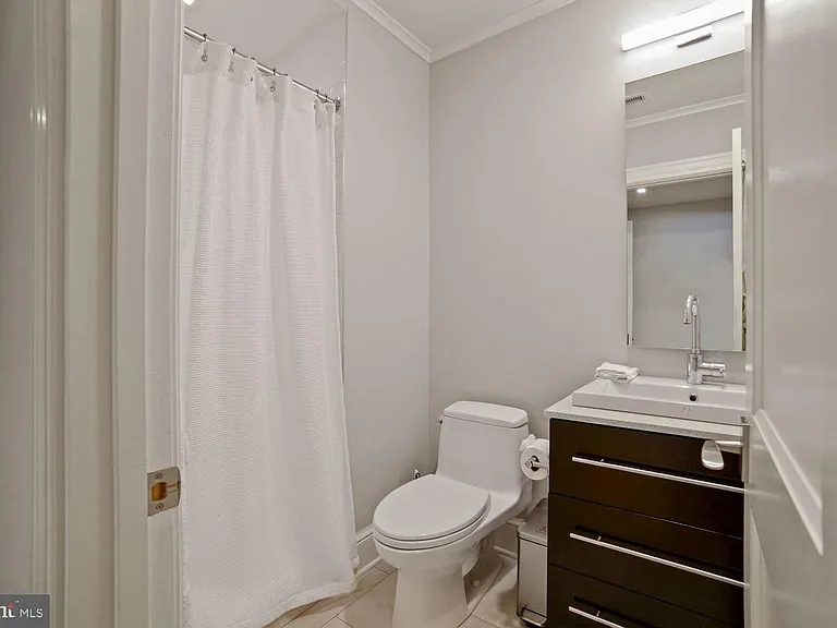 3348 Prospect St NW #1 — Photo 13