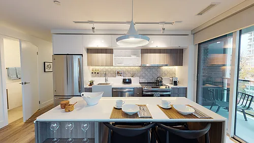 50 High Park Ave Photo 1