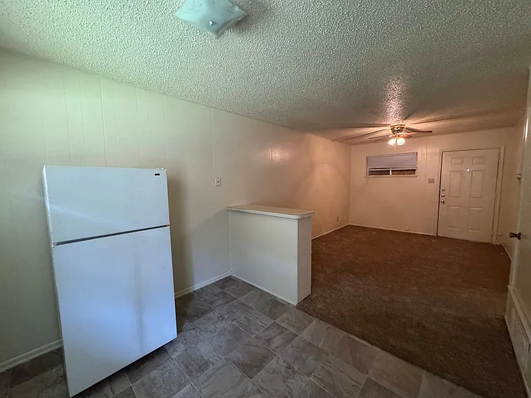 808 Safady Ave — Photo 14
