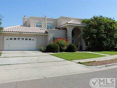 3rd image of 6805 Pasatiempo Cir