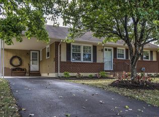 710 Fenwick Dr, Roanoke, VA 24012