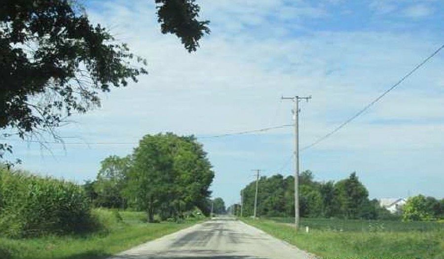 2nd image of 783 Boyce Rd
