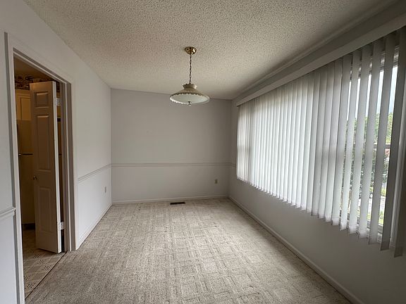 5th image of 70 Nazarene Way APT 2