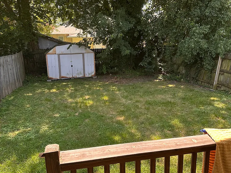 125 Lee Ave — Photo 22