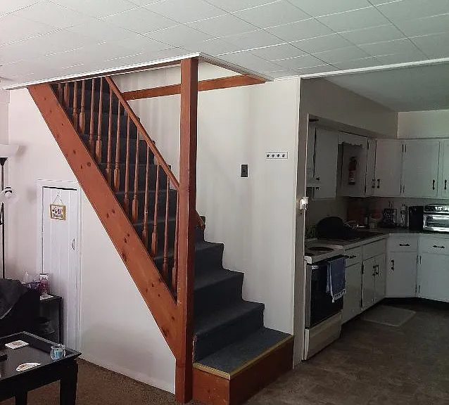 16 Sunderland Woods Rd #3 — Photo 7