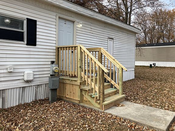 2nd image of 75 Loraine Dr #75