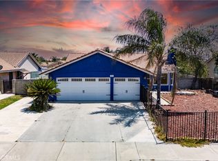 14845 Hibiscus Ave, Fontana, CA 92335