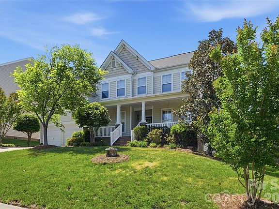 2nd image of 7816 Whisperingwood Dr