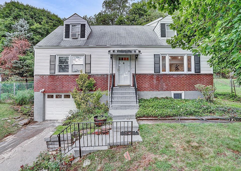 1st image of 239 Buttonwood Ave