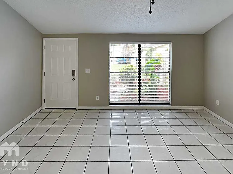 6701 Village Grove Ct — Photo 4