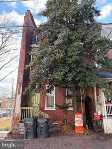 802 W 9th St, Wilmington, DE, 19801