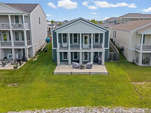 110 Kilderkin Pl, Saint Charles, MO 63301