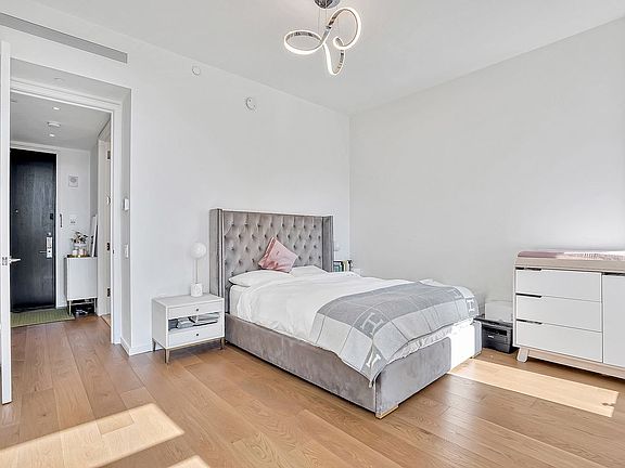 4th image of 5 Beekman St #26C