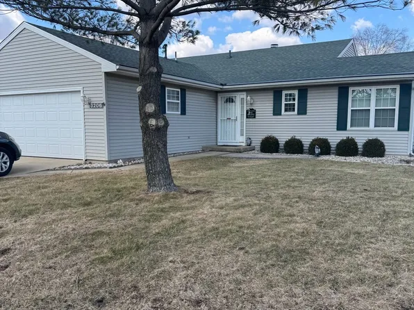 3206 Sharon Dr, Champaign, IL 61822