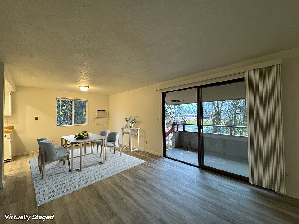 1st image of 3414 S Grand Blvd #11274093