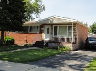 265 W Sauk Trl, Chicago Heights, IL 60411