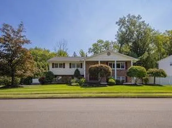 46 Ruth Drive, New City, NY 10956