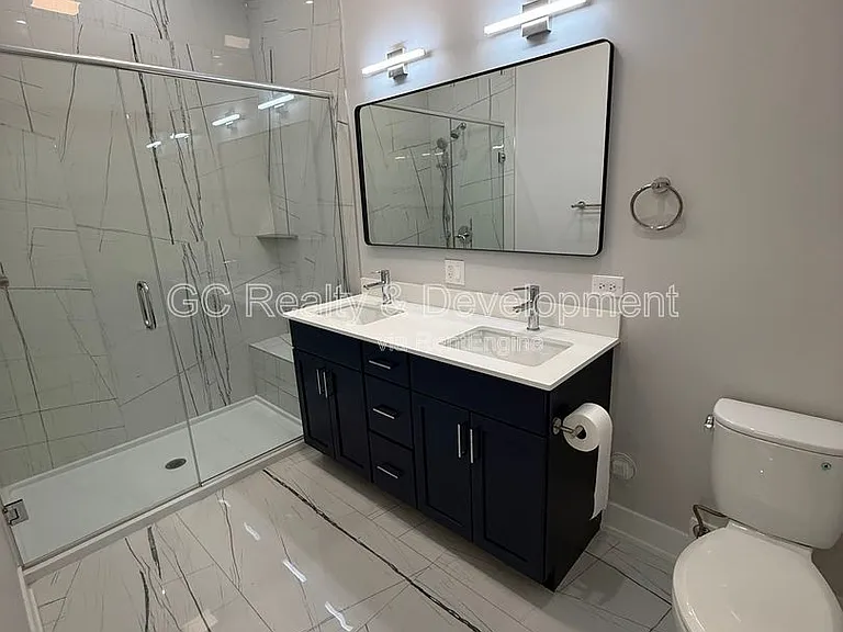 5071 N Northwest Hwy #102 — Photo 9