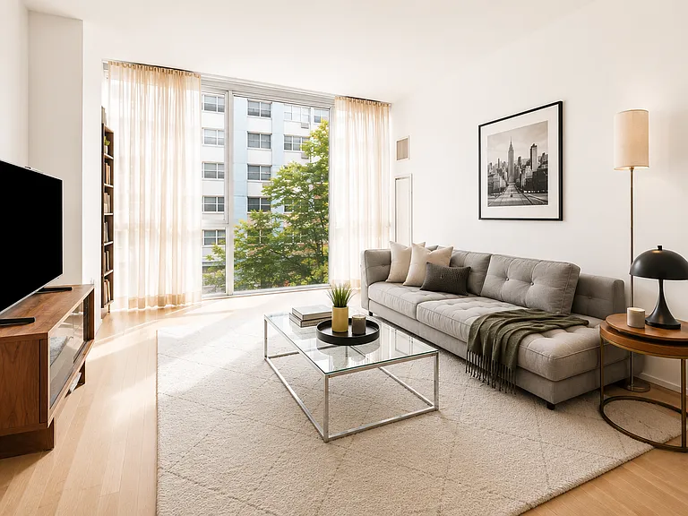110 3rd Ave #3C — Photo 4