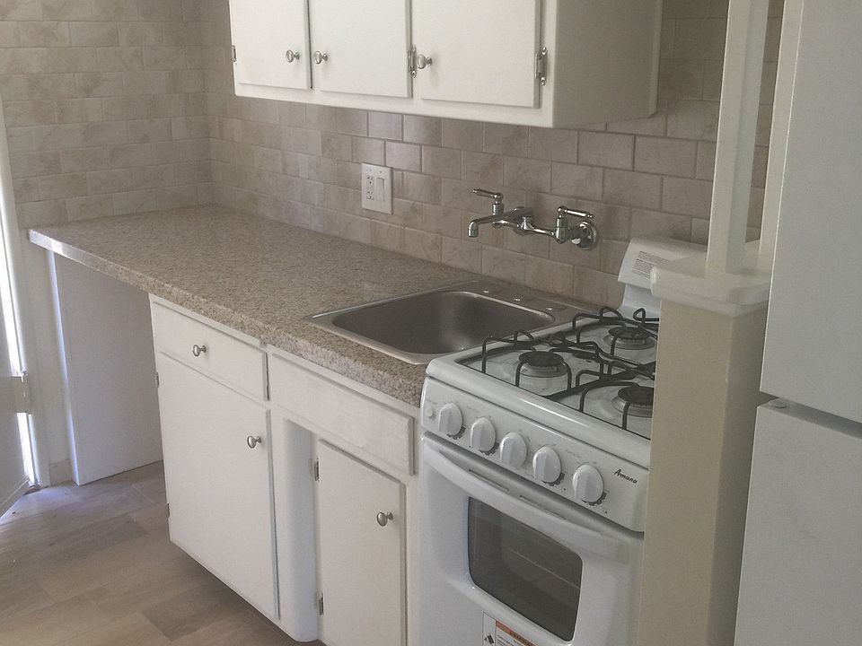 1st image of 120 N Dunning St