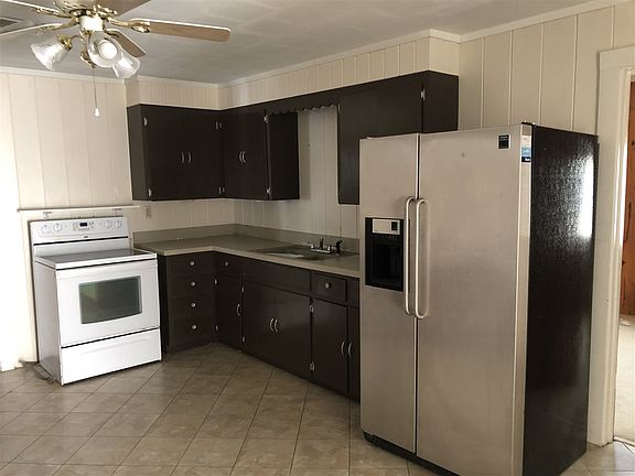 2nd image of 1529 Kingsway Dr
