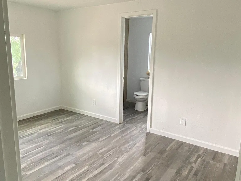 12840 W Cornell Dr — Photo 10