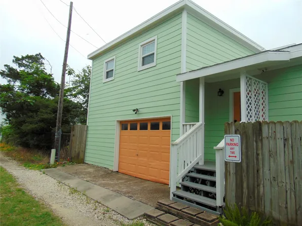 1914 52nd St #2, Galveston, TX 77551