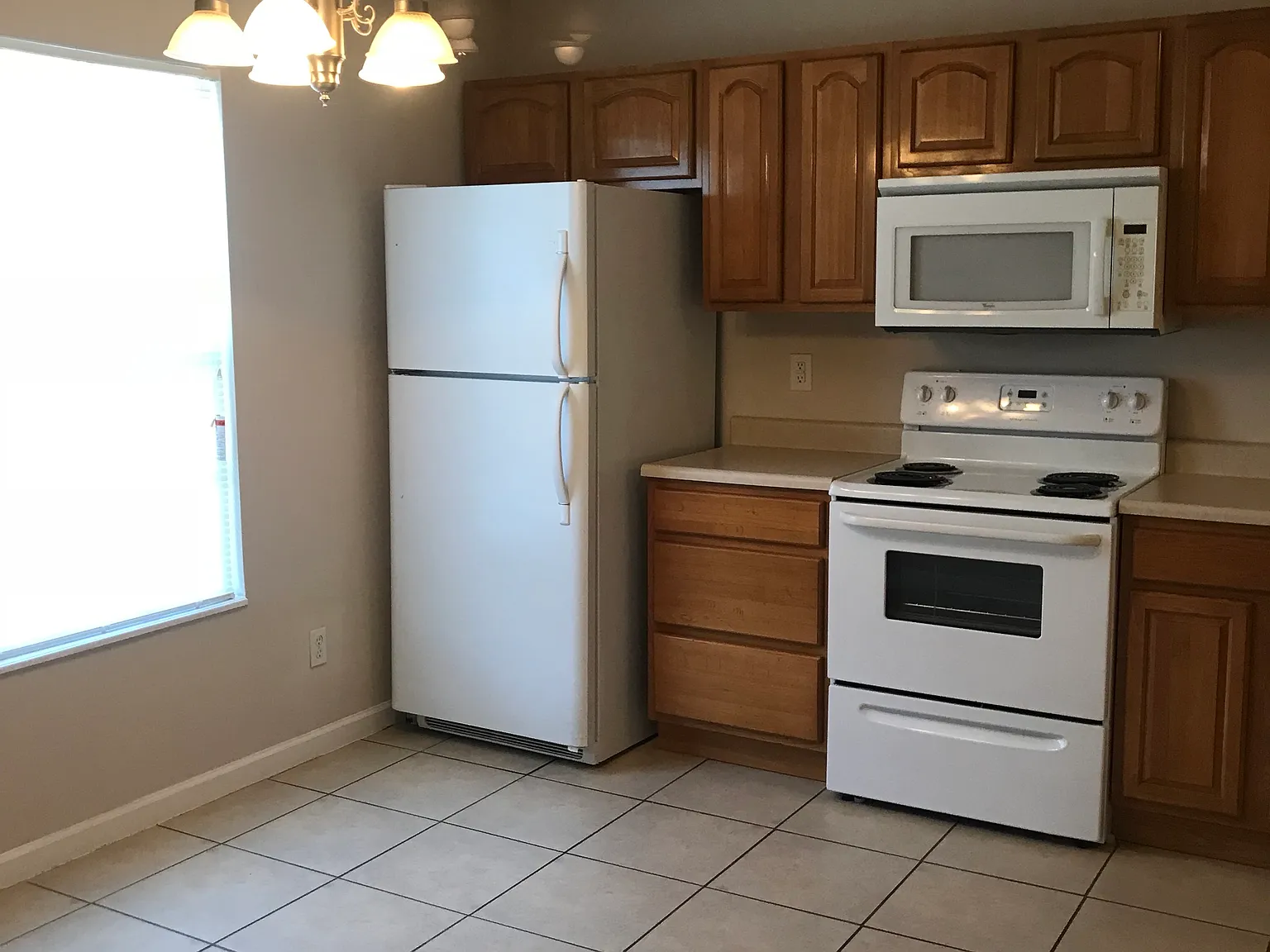 Old Stage Rd Apartments — Photo 4