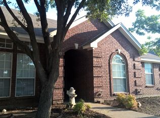 1404 Sylvia Dr, Bedford, TX 76021