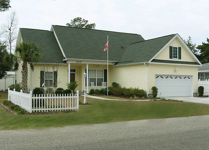 3 Separate Living Areas