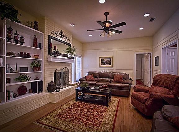3rd image of 4515 Deer Lodge Ct