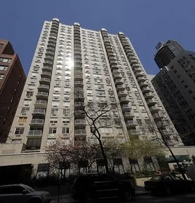 Rented by Plaza Real Estate Group | media 23