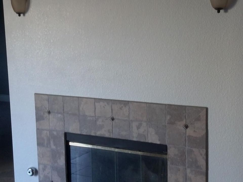 2nd image of 15420 Brasa Ln