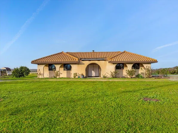 21550 Leaf Ave, Corning, CA 96021