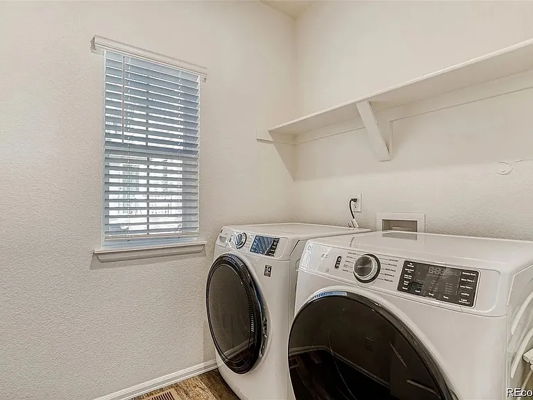 17703 Olive St — Photo 8