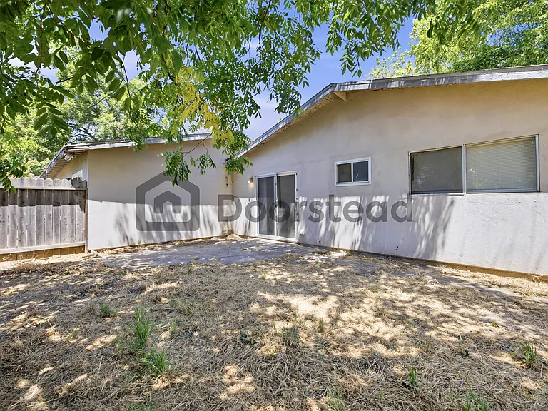 1710 Kenwood St #3 — Photo 22