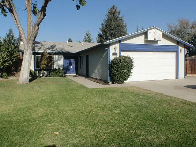 1604 S Nancy Ct