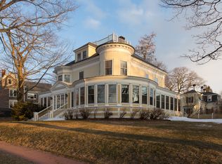 195 Longfellow St, Portland, ME 04103