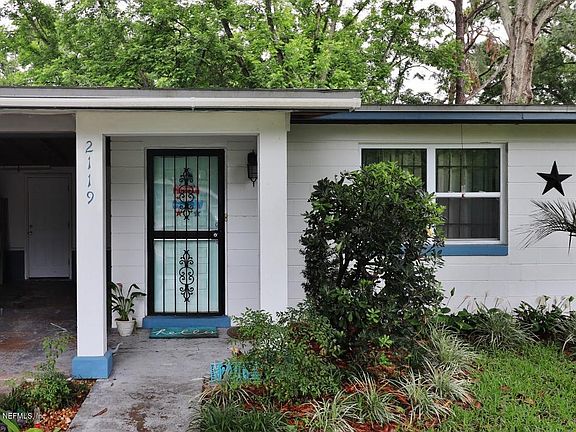 4th image of 2119 Betsy Dr