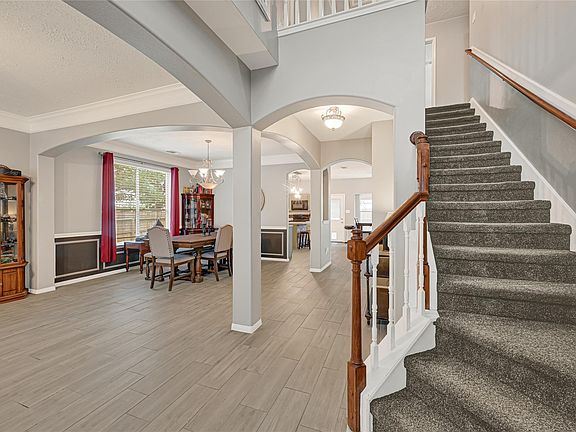 3rd image of 21118 Rushing Creek Ln