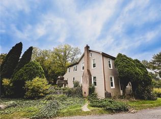 80 E Factoryville Rd, Bangor, PA 18013