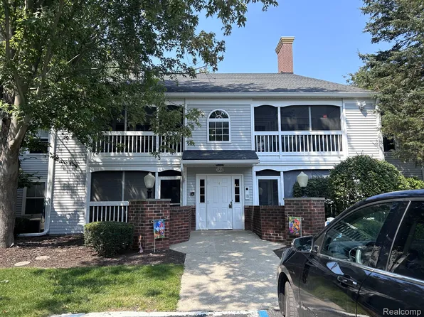 1219 Curzon Ct APT 203, Howell, MI 48843