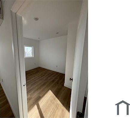3rd image of 344 N Breed St #4-342-1