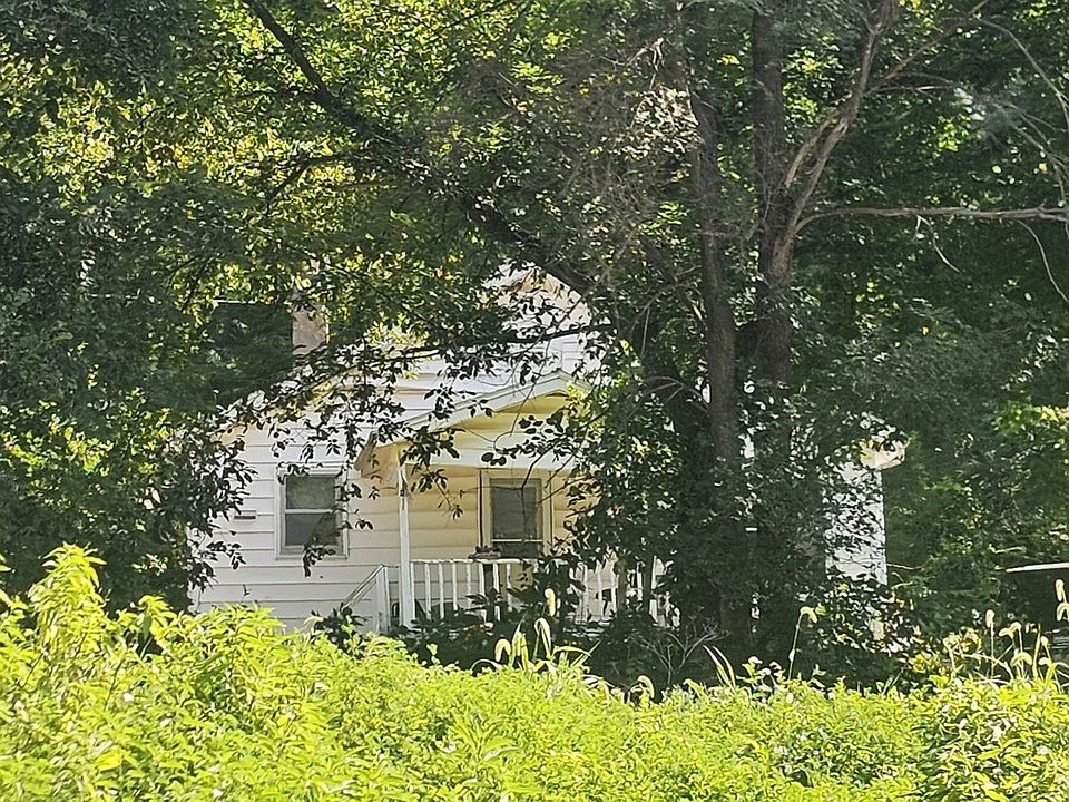 2nd image of 9929 W Edwards St