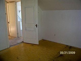 3rd image of 1306 E 354th St