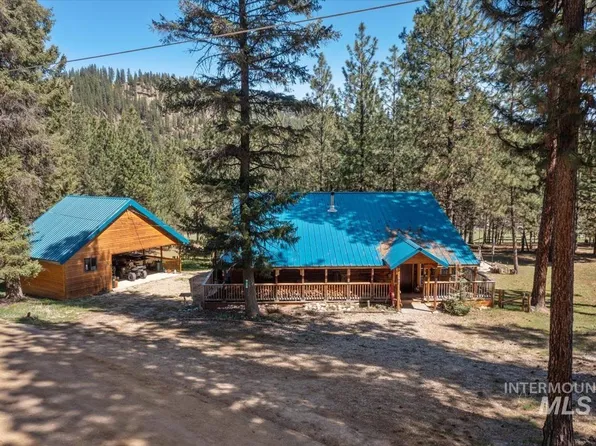 166 Scriver Woods Rd, Garden Valley, ID 83622