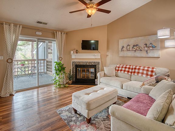 5th image of 4641 Timbermill Ct APT 302